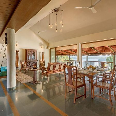 Saffronstays Anantham, Kamshet - Pet-Friendly Lakefront Villa With A Huge Verandah Nethersole Dam Dış mekan fotoğraf