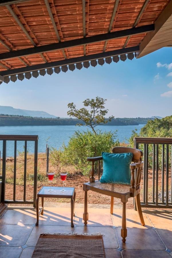 Saffronstays Anantham, Kamshet - Pet-Friendly Lakefront Villa With A Huge Verandah Nethersole Dam Dış mekan fotoğraf