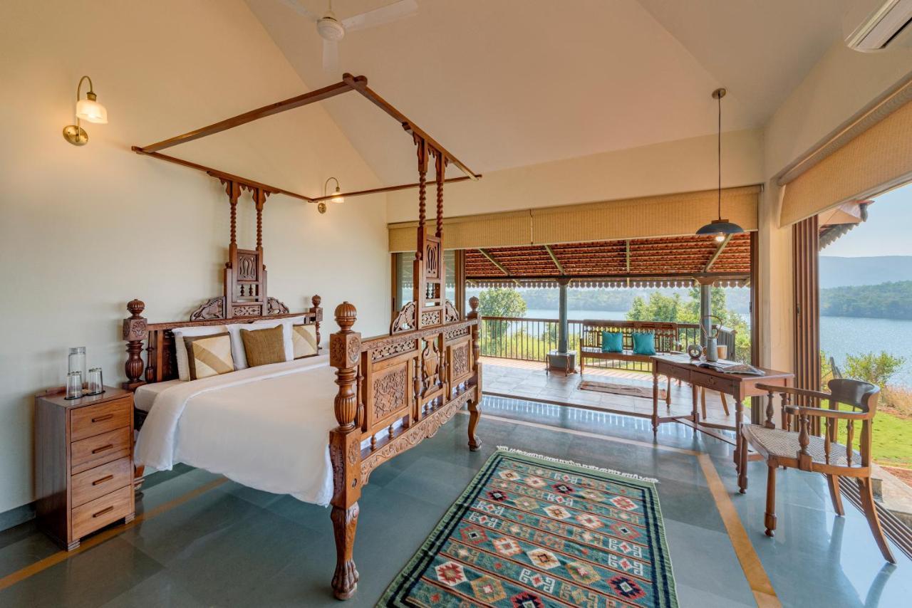 Saffronstays Anantham, Kamshet - Pet-Friendly Lakefront Villa With A Huge Verandah Nethersole Dam Dış mekan fotoğraf